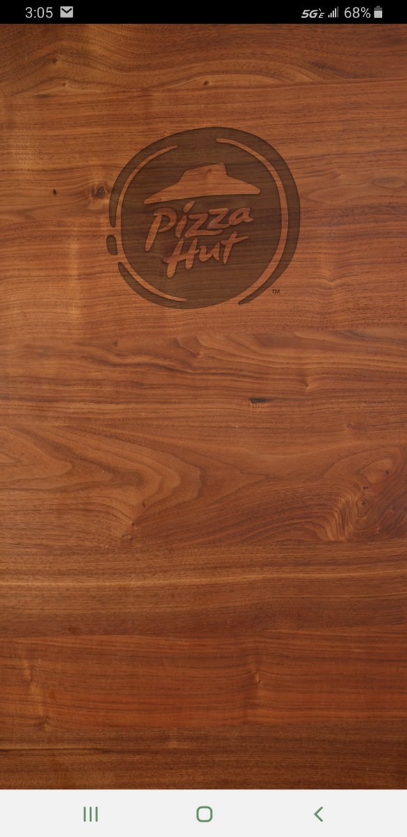 DLaunchButton's tweet image. Yaaayyy @pizzahut on creating a great app that works 40% of the time. This SS is all that loads most of the time.