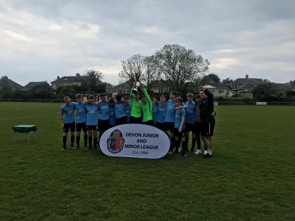 MapJuniorsU16's tweet photo. ⚽️🏆⚽️ https://t.co/gxdt8RJDDf