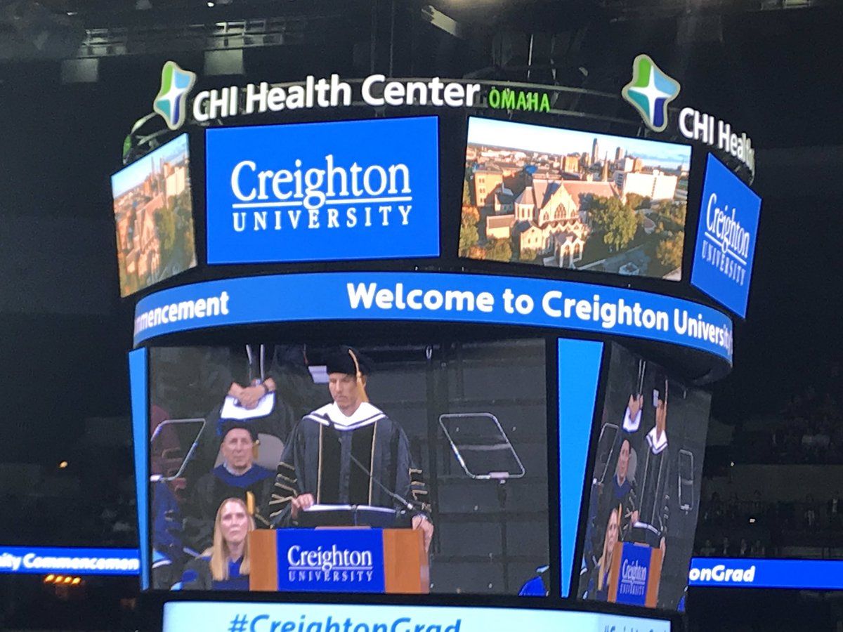 ClickToChat's tweet image. Don’t just shoot it to shoot it , shoot it to make it. @KyleKorver @Creighton @NBA   Great speech Kyle. You are inspiration to young generation.