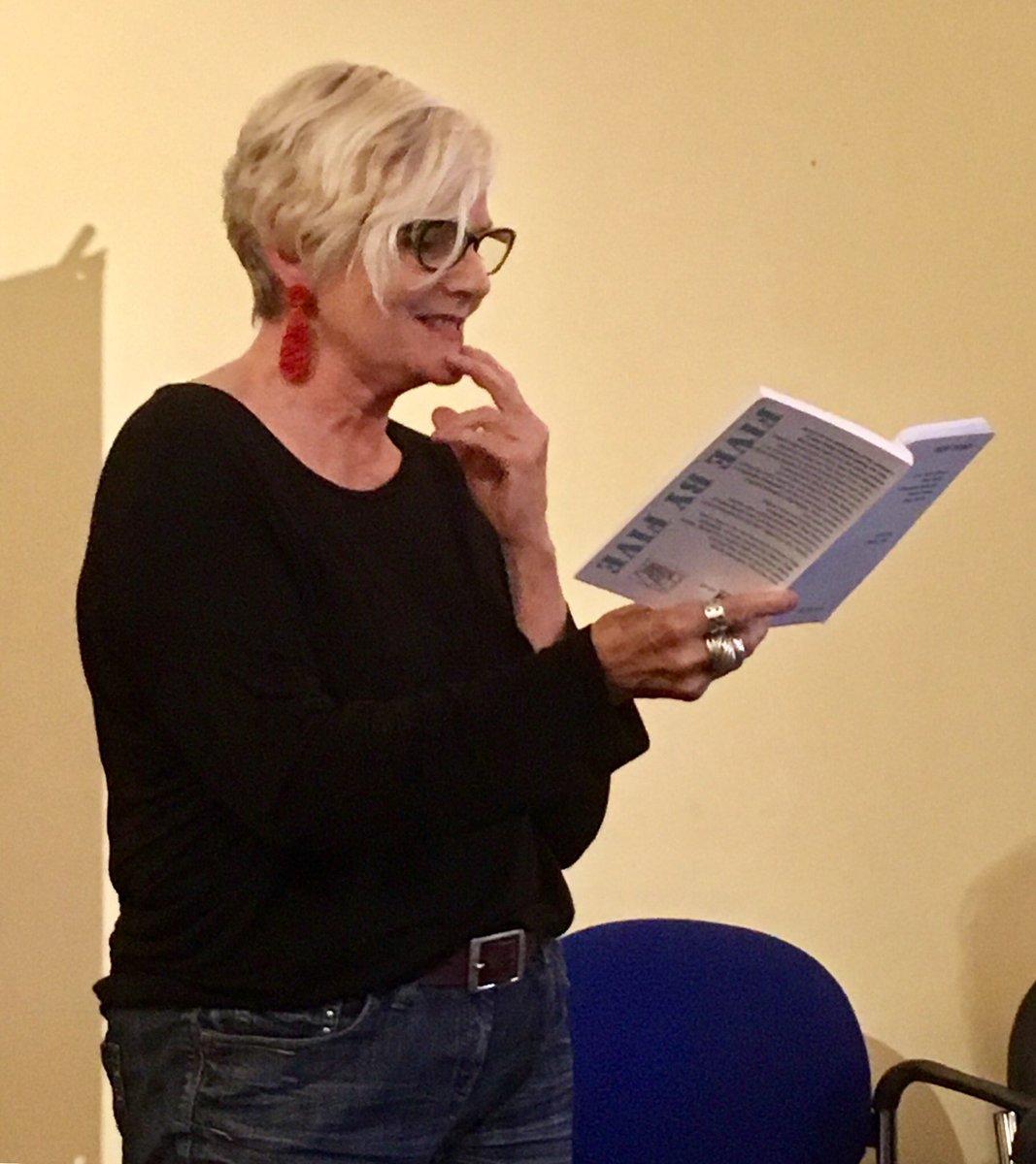 KatyDarbyWriter's tweet photo. Pics from #WritingThePast at @MHLibraryLee with @ArachnePress feat. @MathJonesPoet @CherryJPotts @skipwithbecky @JoanTRowan & #KateFoley https://t.co/sT6goQHzCi