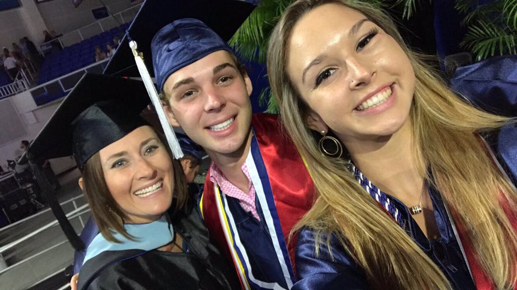 taybouchard's tweet photo. live love ehs!!!🎓💙 https://t.co/WvQHxjfApv