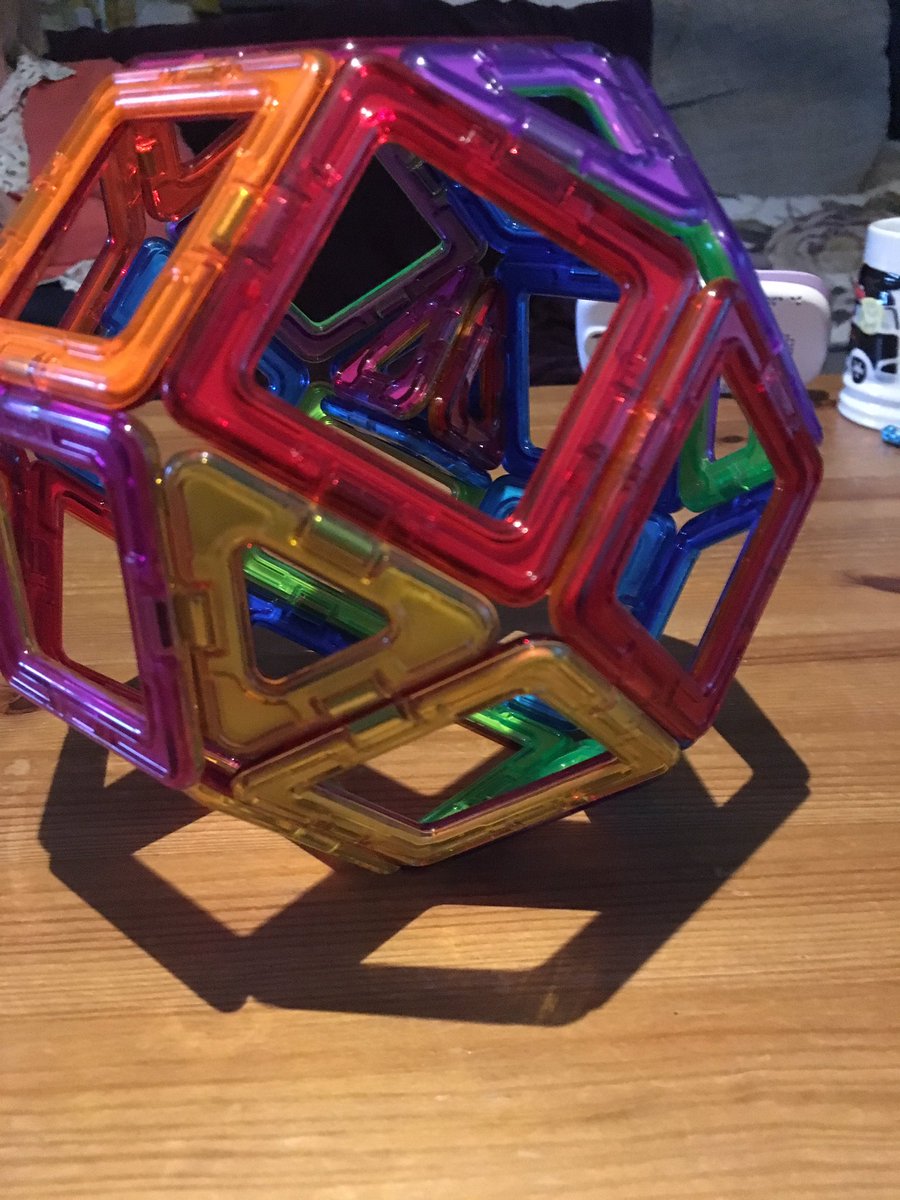 If I end up broke in the gutter, this is why... so addictive, so pleasing, so 🤤🤤🤤 <a href="/Magformers_GB/">MagformersUK</a>