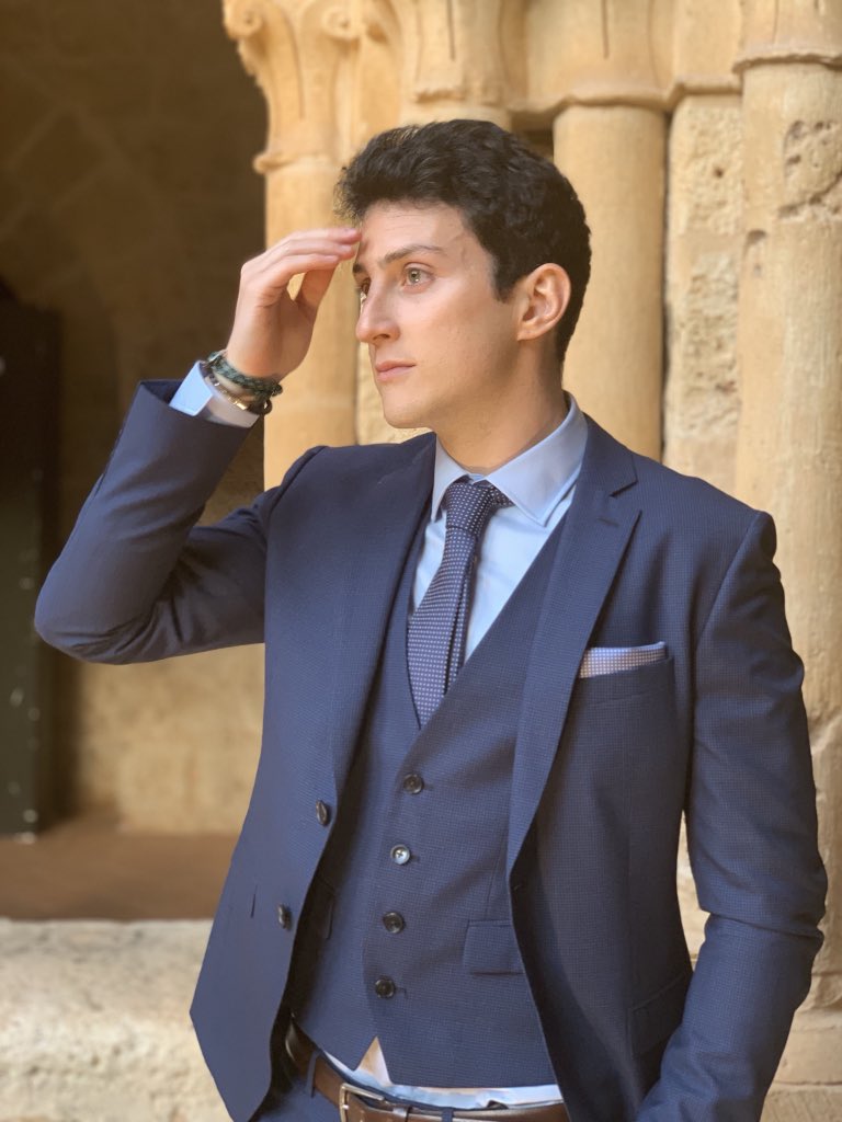 Pues se nos han casado🌚
#QuesoBoda
instagram.com/p/BxnbWwFoxos/…