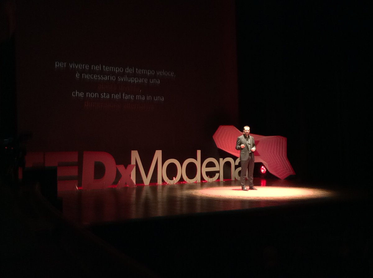 TEDxModena's tweet photo. Francesco LEALI speaker al #TEDxModena.
#TEDx #Modena #FASTchanges https://t.co/xGJ5C23BgI