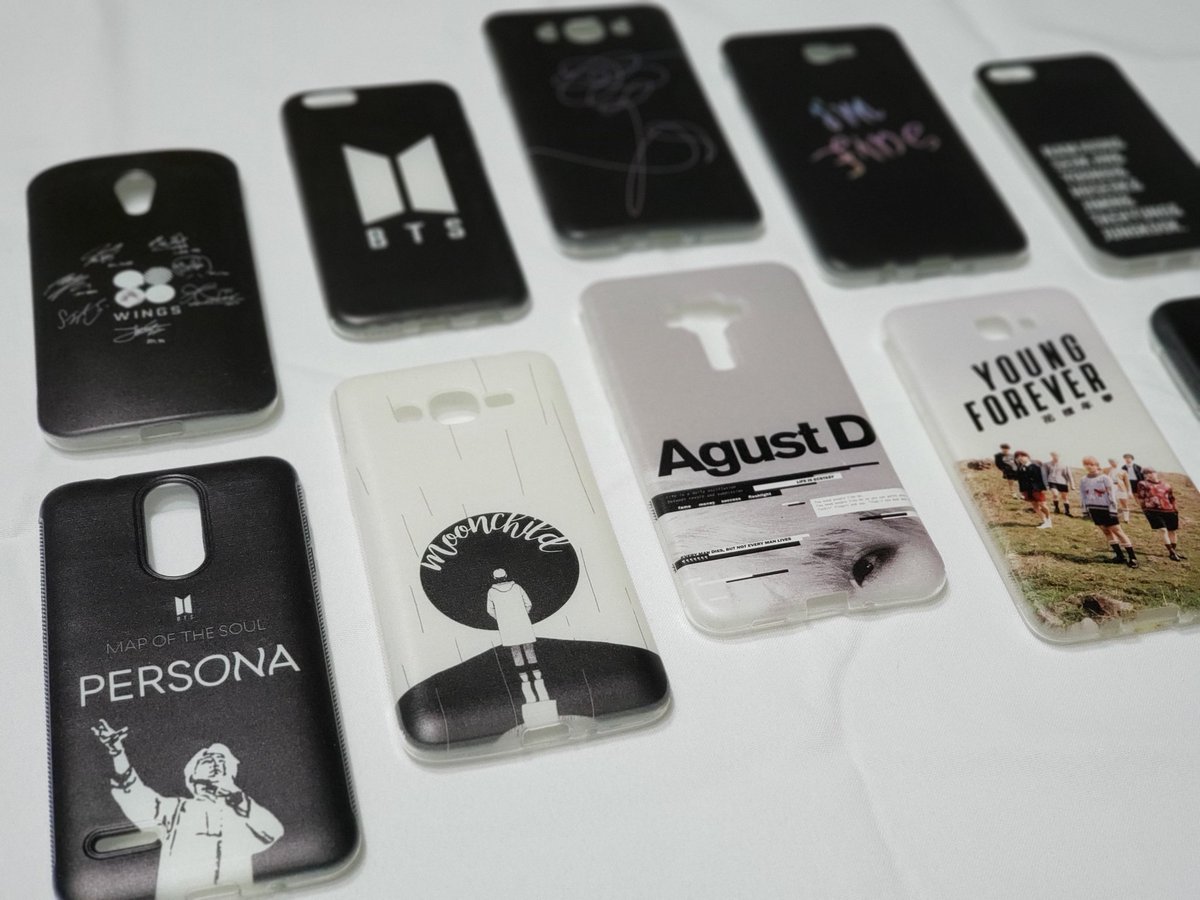 storeboards's tweet photo. Pessoal, as cases chegaram e elas estão LINDÍSSIMAS! 
Eu tô babando! 😍 https://t.co/MFZfIWh4hn