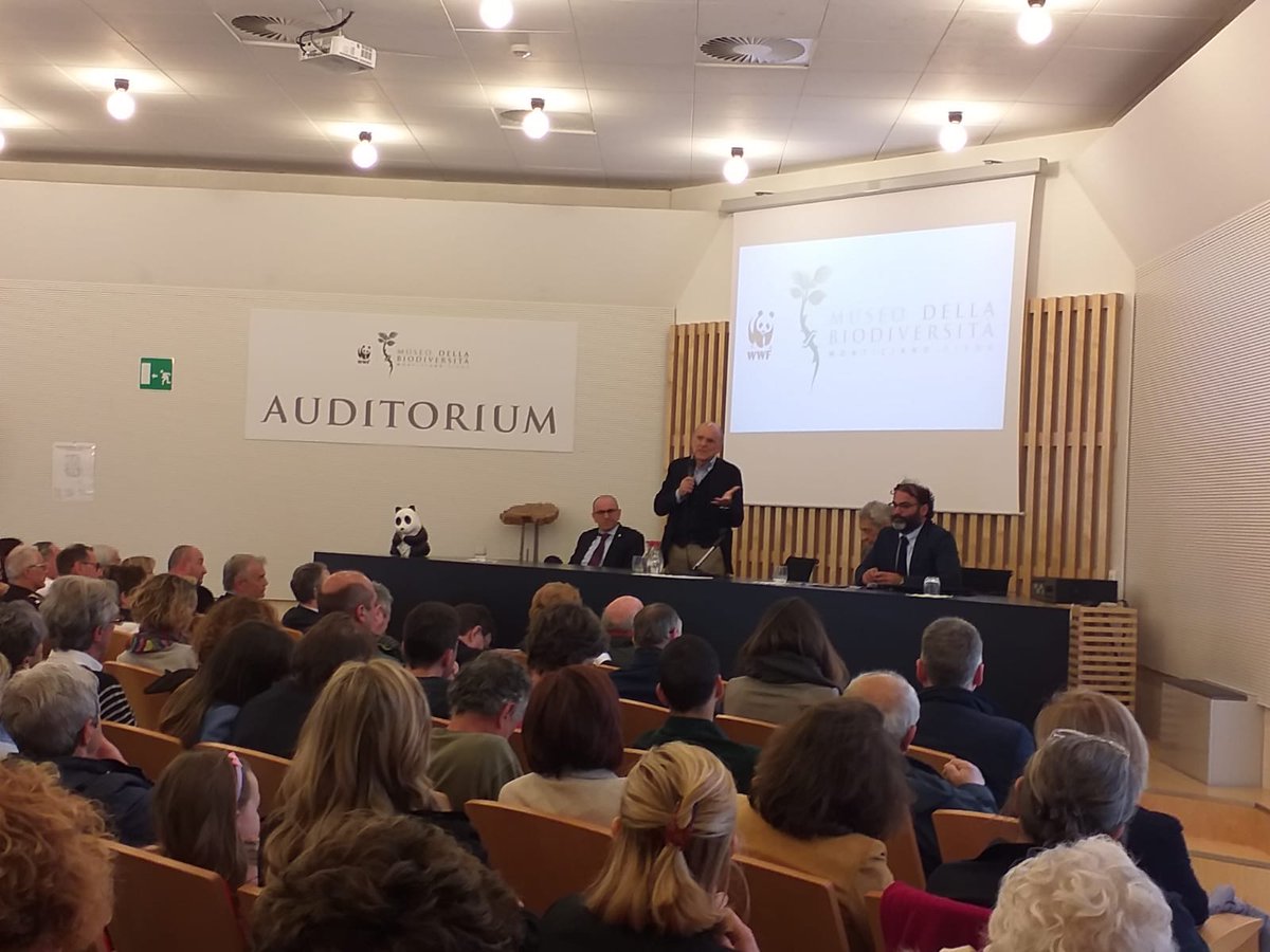 WWFOasi's tweet photo. splendida giornata a monticiano (si) apre il museo della biodiversità con tantissima gente, grazie a tutti @WWFitalia @Federparchi @wwf_siena @unisiena https://t.co/oF5TihELN5