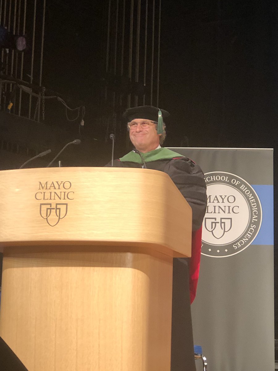 apw01's tweet photo. @MayoClinicSOM Dean Dr. Meyer challenges  graduates to pursue #altruism and demonstrate the Mayo values and reminds all #mayograd that @mayoclinic is very proud to call you A Mayo Graduate https://t.co/xt7Jx4FPRf