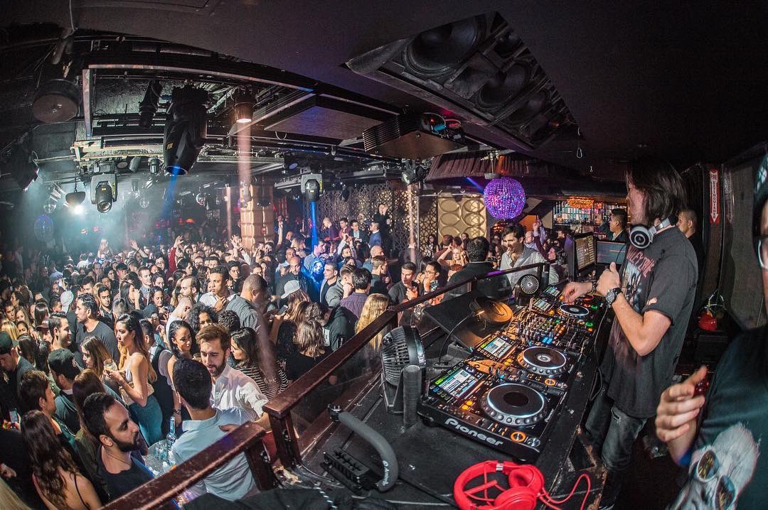 crowdmusicgroup's tweet photo. Get ready, because we’ve got some 🔥 #NewMusic from #NYC’s very own, @DJStevePowers, coming to you this June. In the meantime, catch him live at @HavenAC on May 24th! https://t.co/pnpPGWryUq