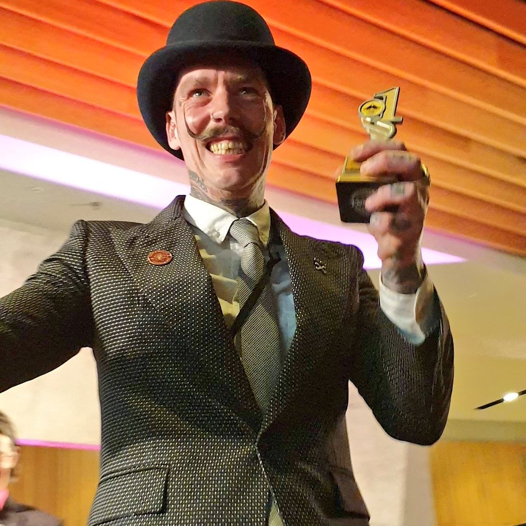 dangeruss777's tweet photo. World Champion!!!! ππͺπ
Buzzing to have won the Dali Moustache category at the World #Beard and #Moustache Championships in #Antwerp
The @joshuakanebespk suite obviously made a good impression on the judges!
#WBMC2019 #WBMC19 https://t.co/m0lqfh20lM
