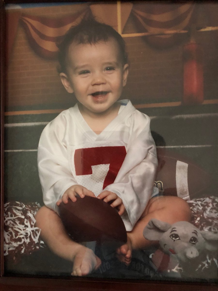 musso_chris's tweet photo. He still wears the same colors, number and always has football in his hand but 16......couldn’t be prouder of the young man he has become!#thankyouJesus#prouddad https://t.co/IHXHM8Vd1r