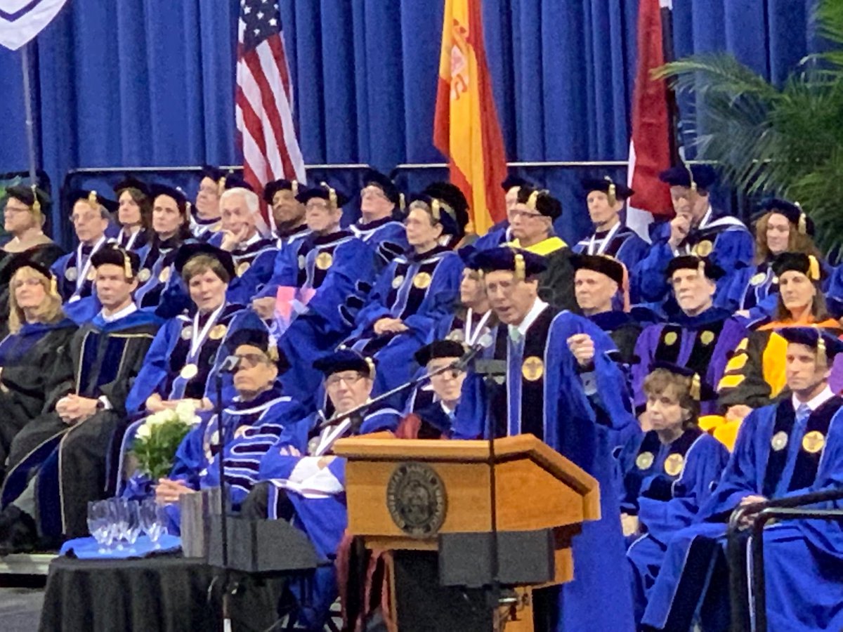 dieteraschmitz's tweet photo. CEO @ATT Randall Stephenson delivers #commencement keynote #SLU2019 calling on #GenZ graduates, whose first language is digital, to use the firehose of data to lead, serve and administer justice https://t.co/oDsA17N3Hn