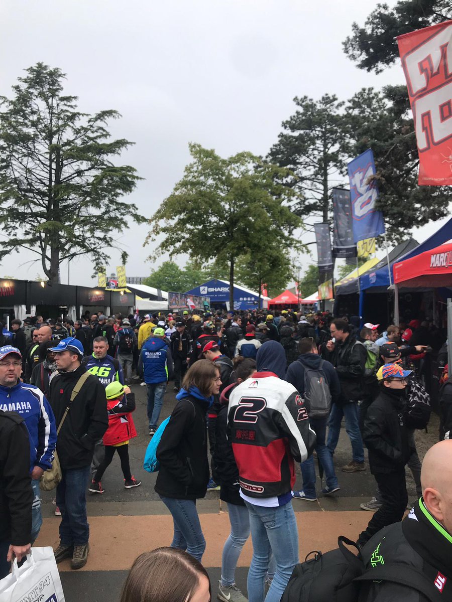 ClintonMerch's tweet image. Day 2 at the #FrenchGP in Le Mans. Great turn out and the excitement is building for tomorrow's races #MotoGP #ClintonEnterprises #OfficialMerchandise