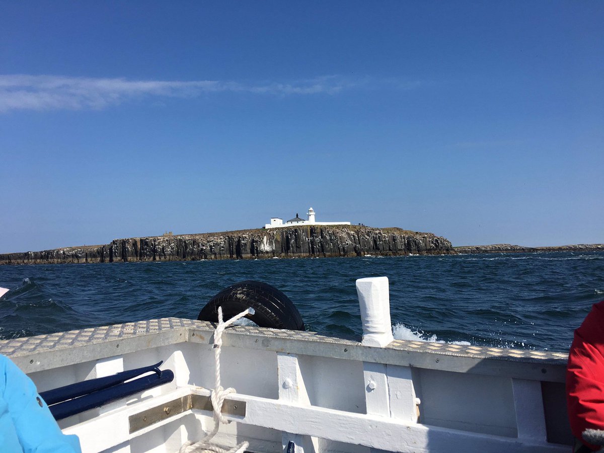 Looking forward to providing 2 trips next weekend, GOT inspired tour of Hadrian’s Wall on 25th followed by a lovely boat tour of the Farnes plus beach walk on 26th 😊
<a href="/england_coast/">England's Coast</a> @discovernland <a href="/GreatN_Land/">Great Northumberland</a> <a href="/ShielGeorge/">George Shiel Golden Gate Farne Islands Boat Trips</a> @NlandTourism <a href="/twicebrewedinn/">Twice Brewed Inn</a> #Northumberland