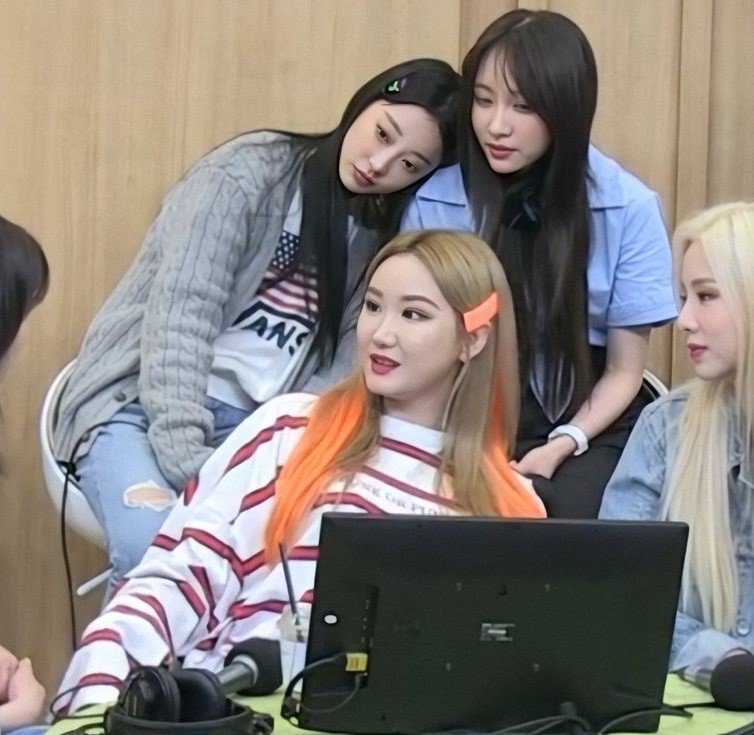 SyVanAnh1's tweet photo. #EXID_MeAndYou https://t.co/TSpCzvSr3A