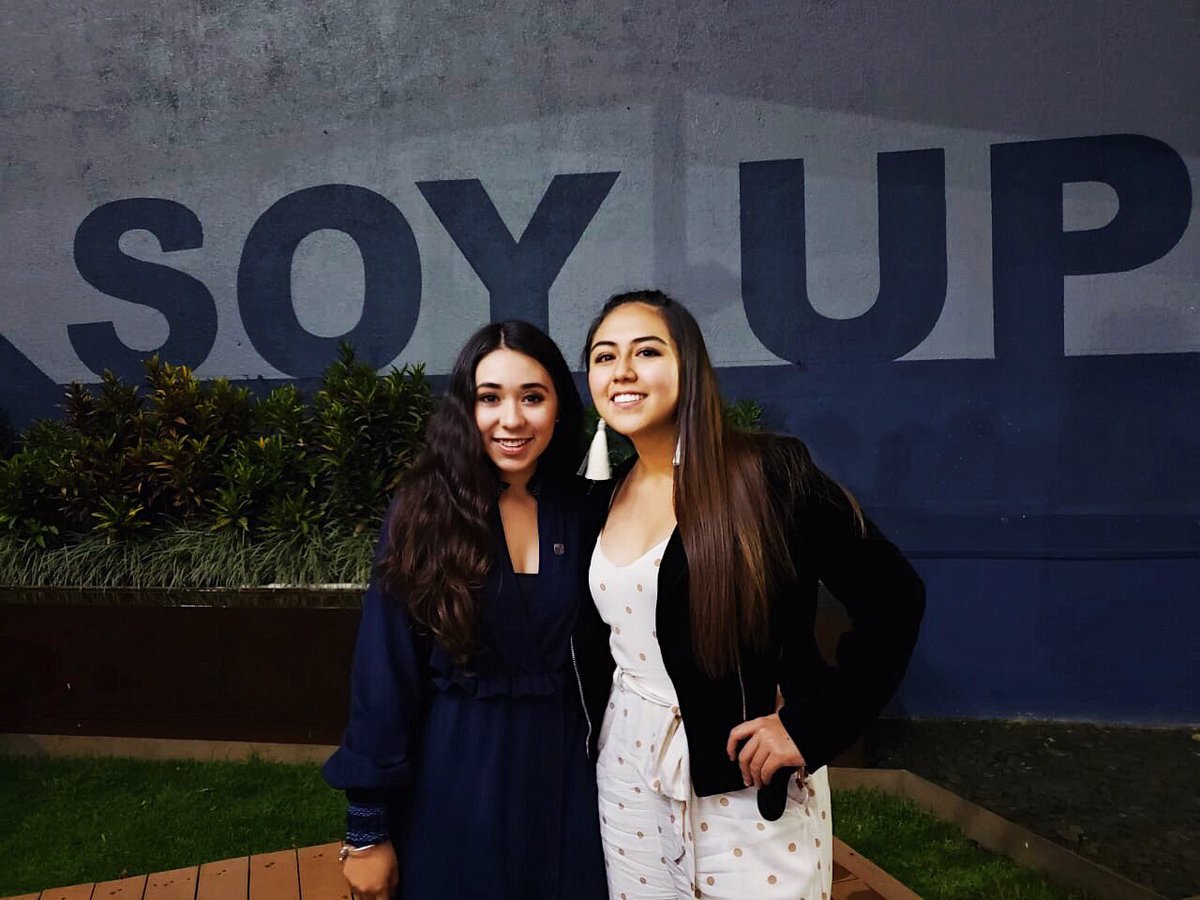 RhUP11's tweet photo. Toma de Protesta SAUP 2019-2020 ¡Felicidades a todos los presidentes entrantes y en especial a nuestra nueva presidente Fernanda Peña! #OrgulloRH https://t.co/TmjcnqufzZ