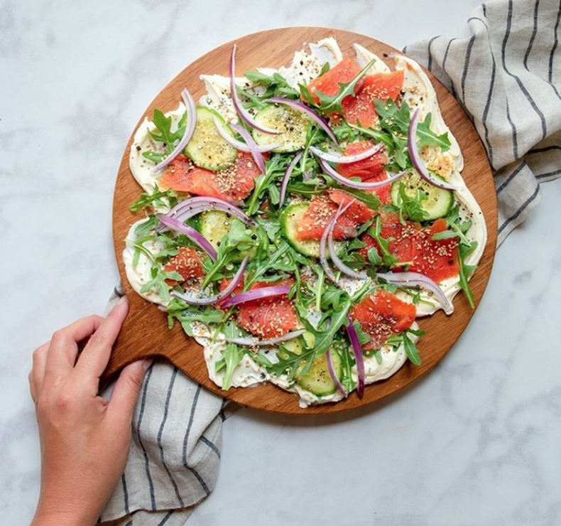 YourTaylorFarms's tweet photo. Trying to make smarter eating choices on the weekends? Start with this Everything But The Bagel Salmon Salad. All of the nutrients and flavors, none of the guilt: https://t.co/mPCFxqM3nX
#GoToGreens #NationalSaladMonth #TaylorFarms https://t.co/hj6mAHjA80
