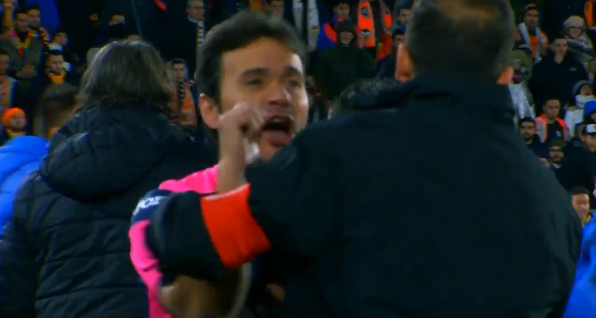 FansValenciacf's tweet photo. Desde que este personaje y miembro del cuerpo técnico del Getafe CF hizo el gesto de llorar al banquillo del Valencia CF :

✅ El VCF remonta la eliminatoria al Getafe en la Copa del Rey
✅ El VCF le quita el puesto de Champions al Getafe.

GRACIAS. CONTIGO EMPEZÓ TODO. https://t.co/QwcwD2mqPF