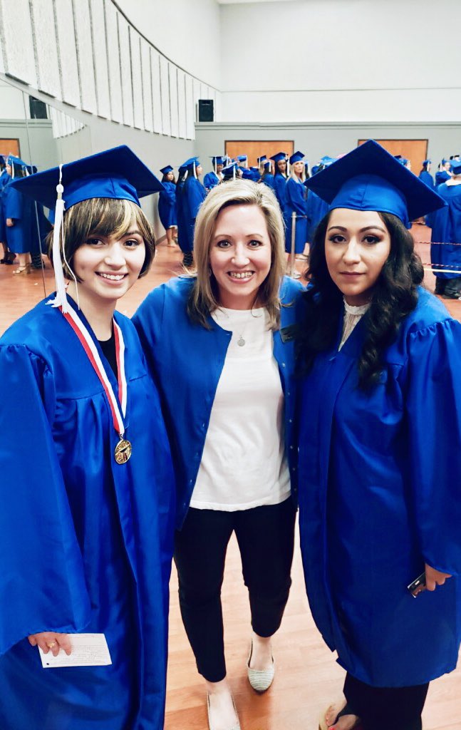 CCatNCTC's tweet photo. Congratulations to all of our NCTC graduates! Here are some pictures we took yesterday evening with several of our Completion Center students.
π¨π»βππ©π½βππ¨πΎβππ©πΌβπ #NCTCGrad19 #LionGrad
@nctclions https://t.co/VsnoxwBtnp