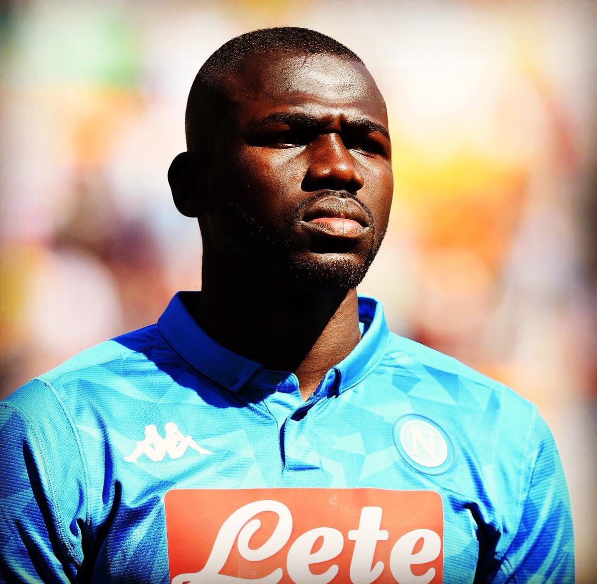 kkoulibaly26's tweet image. 🥇
Meilleur défenseur de @SerieA 2018/19: une récompense qui me rend fier. Une grande satisfaction à partager avec mes coéquipiers, mon entraîneur, le club, les supporters: merci à tous 🙌🏿

🇸🇳 #KK26 💙 #famiglia 🇮🇹 #seriea 🙏🏿