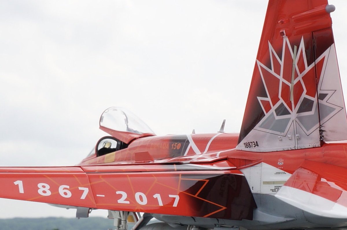 Mokezo_yh's tweet photo. #CF188A
kinetic 1/48 CF-188A with Reedoak 野外撮影完了です✨
夕景はいつかまたの機会に(^◇^;)
#RCAF #CF18Demo #kinetic https://t.co/7MADZzAiwo