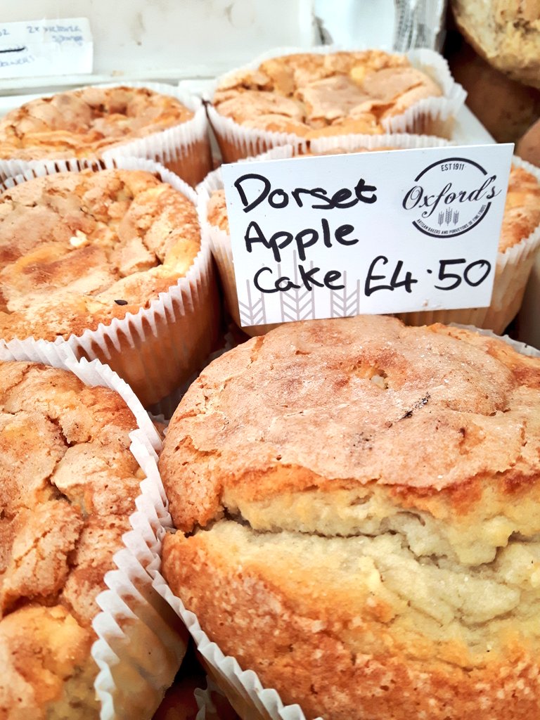 SpringT1de's tweet photo. All the faves from @oxfordsbakery in the #producers #marquee #SpringTide19
#bread #cakes #dorsetlardycake #belgianbuns #bread pudding #lookinggood #tastesensation #dorsetfoodanddrink
#foodfestival
Get there early and grab yours!
Open again tomorrow 10am-4pm https://t.co/kb4cFX5ZQr