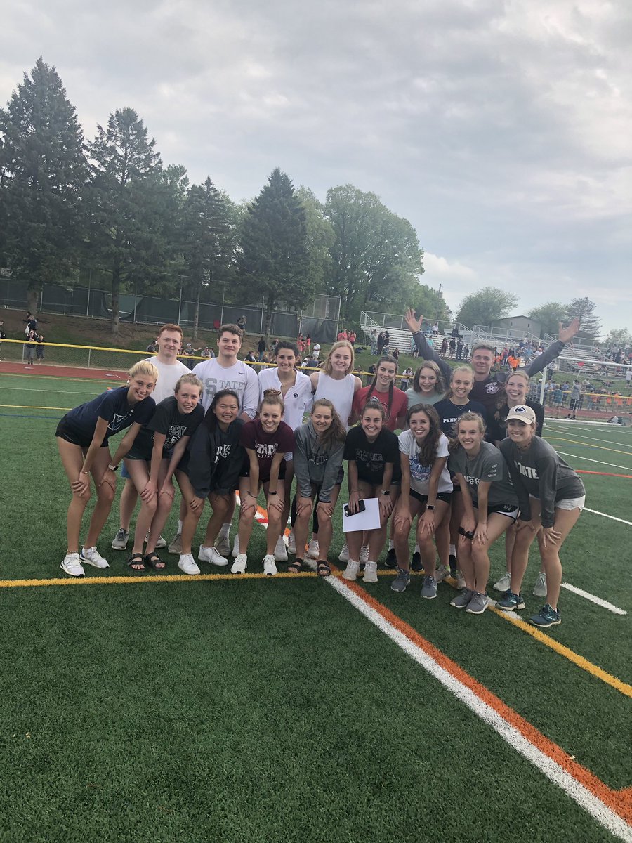 statehighpulse's tweet image. We had an amazing turnout to help volunteer at the Elementary School Track Meet! Thanks to all the student-athletes who came out to volunteer at the meet and support the younger kids!! #bettertogether
