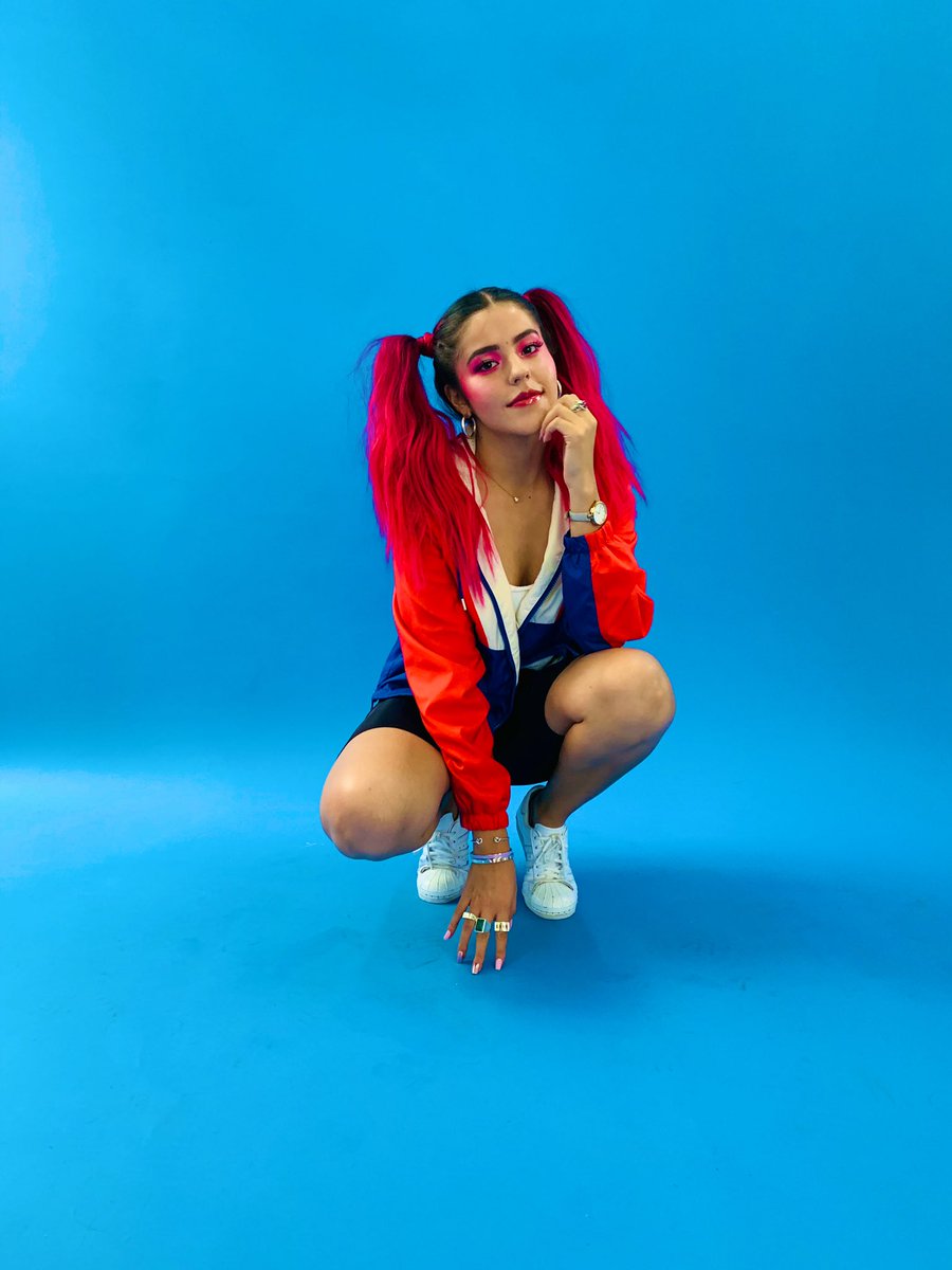 PPTeamLesslie's tweet photo. A quien me parezco??? https://t.co/usRanzgV7A
