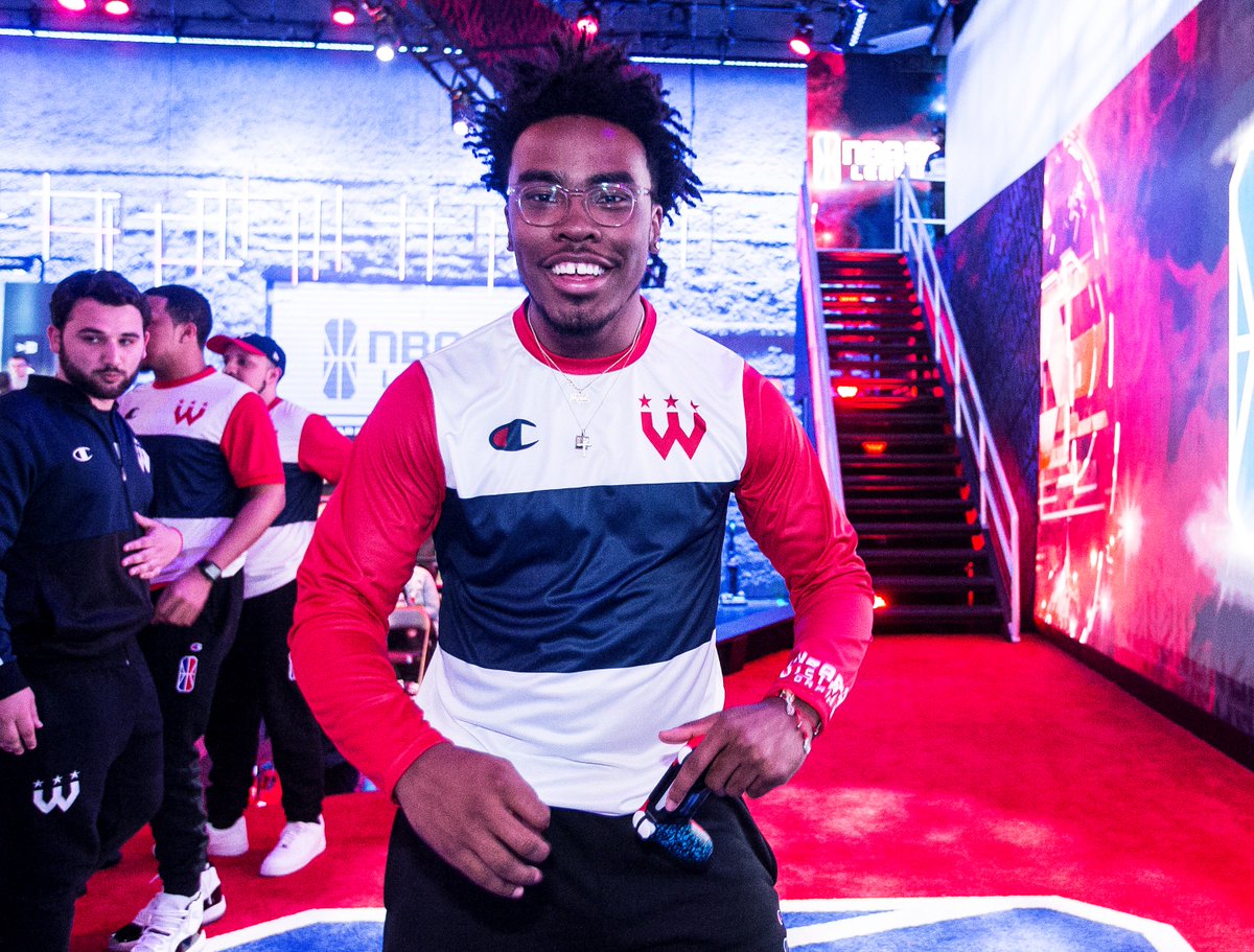WizardsDG's tweet photo. Nothing but respect for our @NBA2KLeague Player of the Week.
#VoteReese here π
https://t.co/g9n9PVT0dD
#RunTheDistrict https://t.co/EkJOxRsXXy