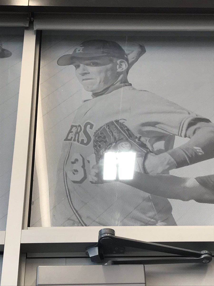 MarucciDugout's tweet photo. Really cool moment for former @CHSBRAthletics and @LSUbaseball player @KurtAinsworth as today the @MarucciSports Performance Center was opened at Alex Box Stadium. https://t.co/pBsisuuKCC