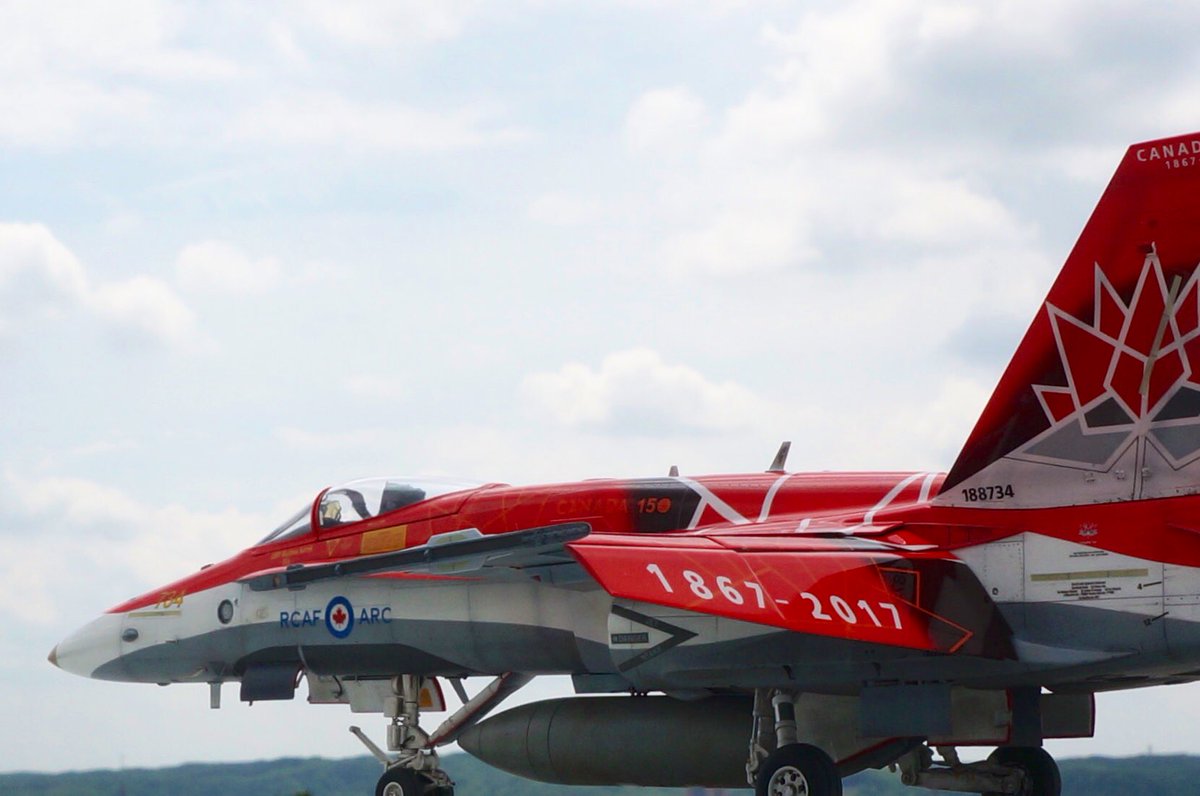 Mokezo_yh's tweet photo. #CF188A
kinetic 1/48 CF-188A
#全日本斜め後ろは良いぞ協会
#RCAF #CF18Demo #kinetic https://t.co/XMHkUpMQDK