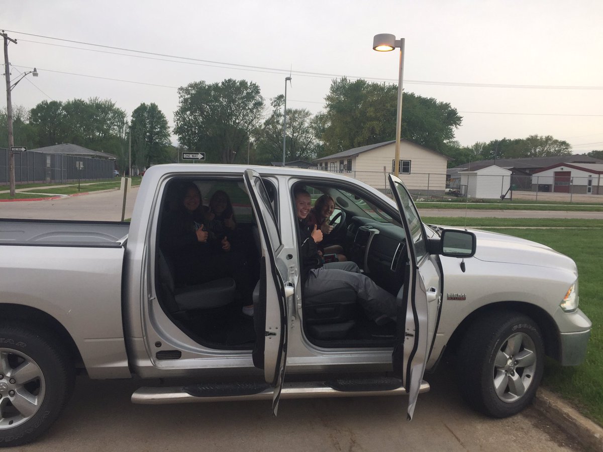 NHSTracksters's tweet photo. A little pre-state track meet fun today before leaving Norfolk. Thanks for leaving your truck unlocked Coach Long. So roooomy! #npspanthers #nhstrack # https://t.co/h763c6Ie1C