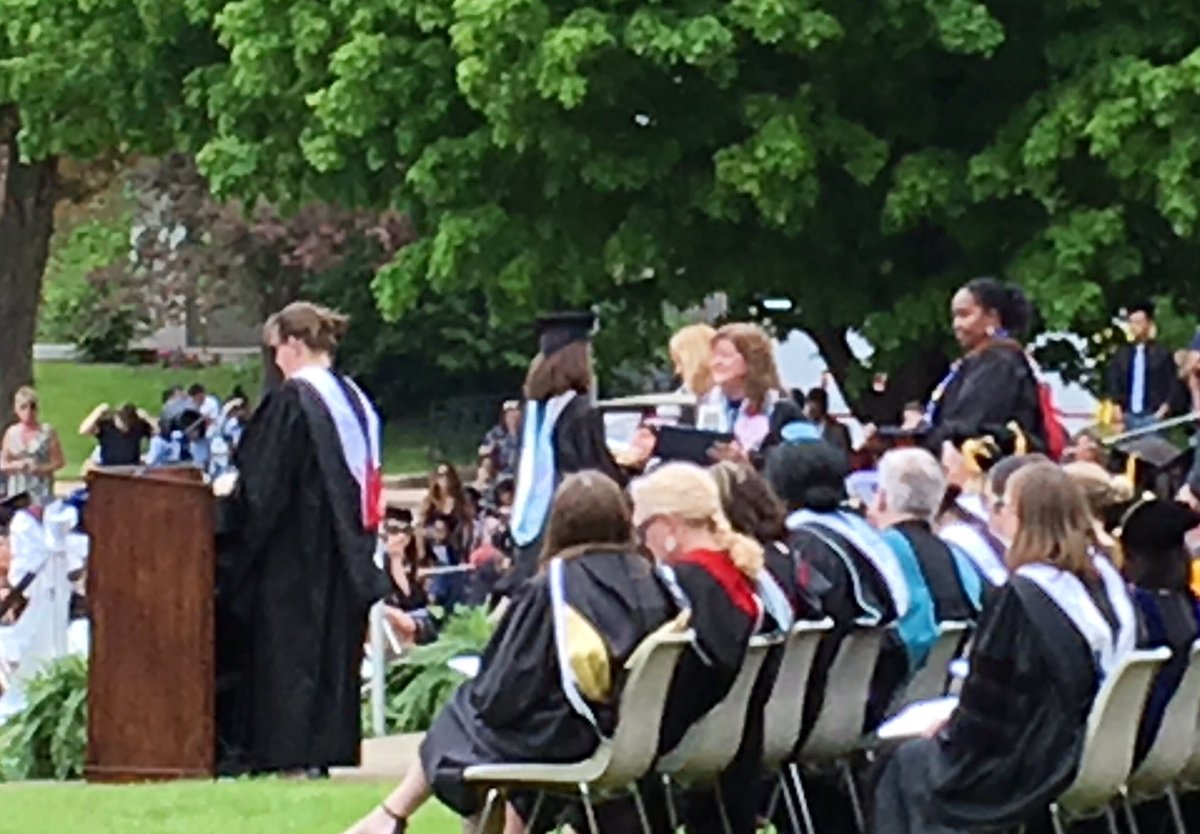 SMC_GradStudies's tweet photo. The conferral of degrees has begun! #graduatedsmc2019 #gradsmc #graduation https://t.co/6Heoskdt5m