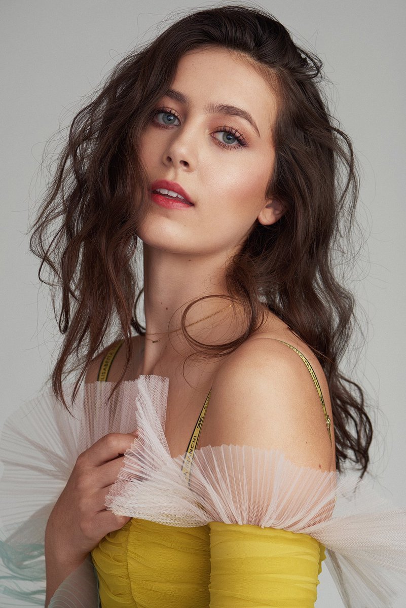 EmmaFuhrmann's tweet photo. Thank you @pulsespikes for featuring me and for a great interview! 💞 #AvengersEndgame  
https://t.co/iKNImoodNx https://t.co/WQc9CaMiOg