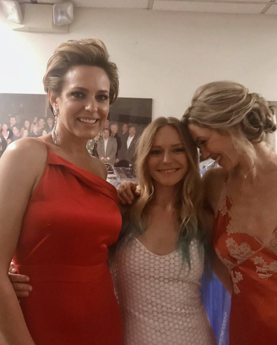 #daytimeemmys2019 #Days #arizucker #marcimiller #stacyhaiduk
#Repost @stacy_haiduk 
・・・
More @daytimeemmys pics!!
Amazing women @nbcdays Red! And more Red! L&L xoxo
#ilovevintage #dool #daysofourlives #red #vintage