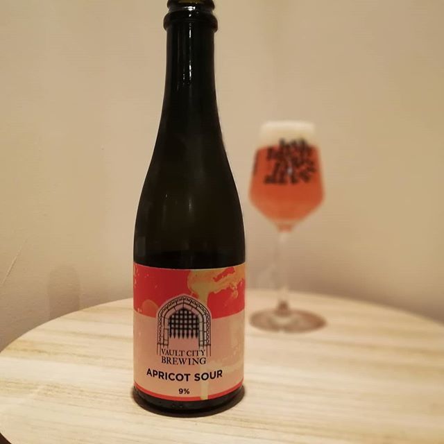 HopGeeksBeerCo's tweet image. Disclaimer I have way to many pictures of beers on my phone that I am yet to post,l. So I may increase the number of posts I put up.

Right to the beer in the picture. This is my first beer from the team @vaultcitybrewing and I have to say this was AMAZI… bit.ly/2HDii5T