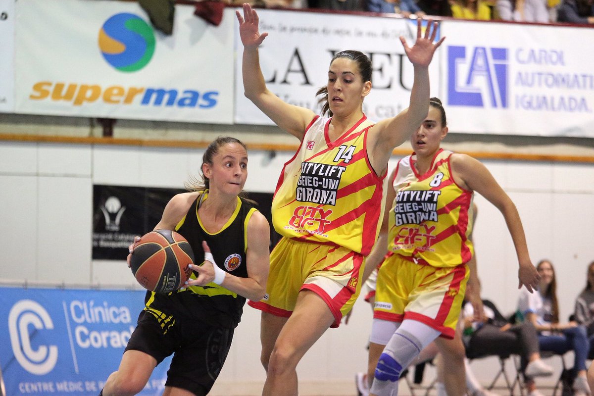 ASRBasketAlmeda's tweet photo. 🏆 #F4CopaCatBQ (semifinal)
⏰ Final 3r quart
🏀 @FemBasketAlmeda  36 - @geieguni 47

📸 Pere Virgili / Diari Ara

#adnAlmeda https://t.co/Om976Z6Dsz