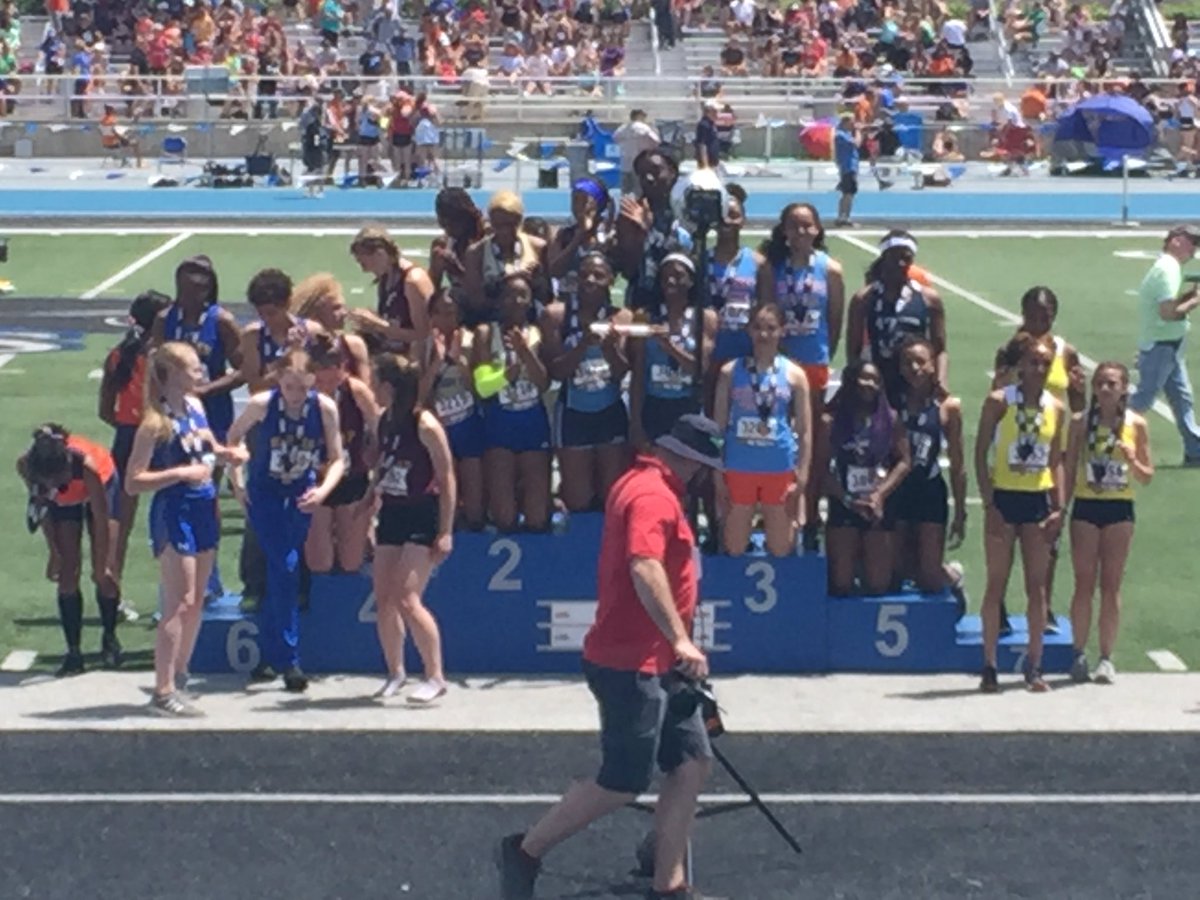 WAHSGirlsTF's tweet photo. The 4x1 placed 5th overall!!! #tothepodium!!! #🏅#IHSAStateFinals https://t.co/HZGeuzqj4d