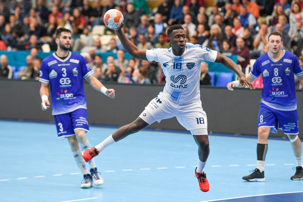 ⏱️ C'est fini ! L'<a href="/USCreteilHB/">US Créteil Handball 🐏💙</a> domine le <a href="/DMH_Officiel/">DMH</a> et décroche sa montée en @LidlStarligue 👉 lnh.fr/proligue/news/…