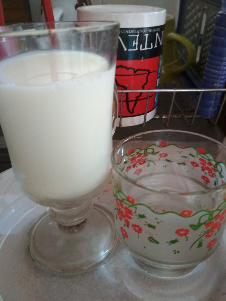 SHojalata's tweet photo. Nuevas #tradiciones
#Sábado de #Feilloa
(La base de los panqueques)
Desde mediados de Enero, cada sábado salvo alguna contada excepción, es mí hora en la #cocina 🙏😊 https://t.co/gEe0A6FxZ8