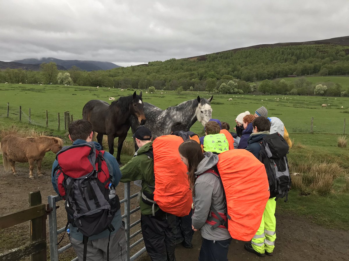 ForAcad's tweet photo. Neeeeeiiiggghhhh chance this group were going to move anytime soon! 😂 Great weekend with a great bunch on Bronze Practice. Roll on the assessment! #mydofe #dofe #FORperseverance #Forteamwork #FORvalues #everythingislearning #getoutside https://t.co/bkbwtBFJrV