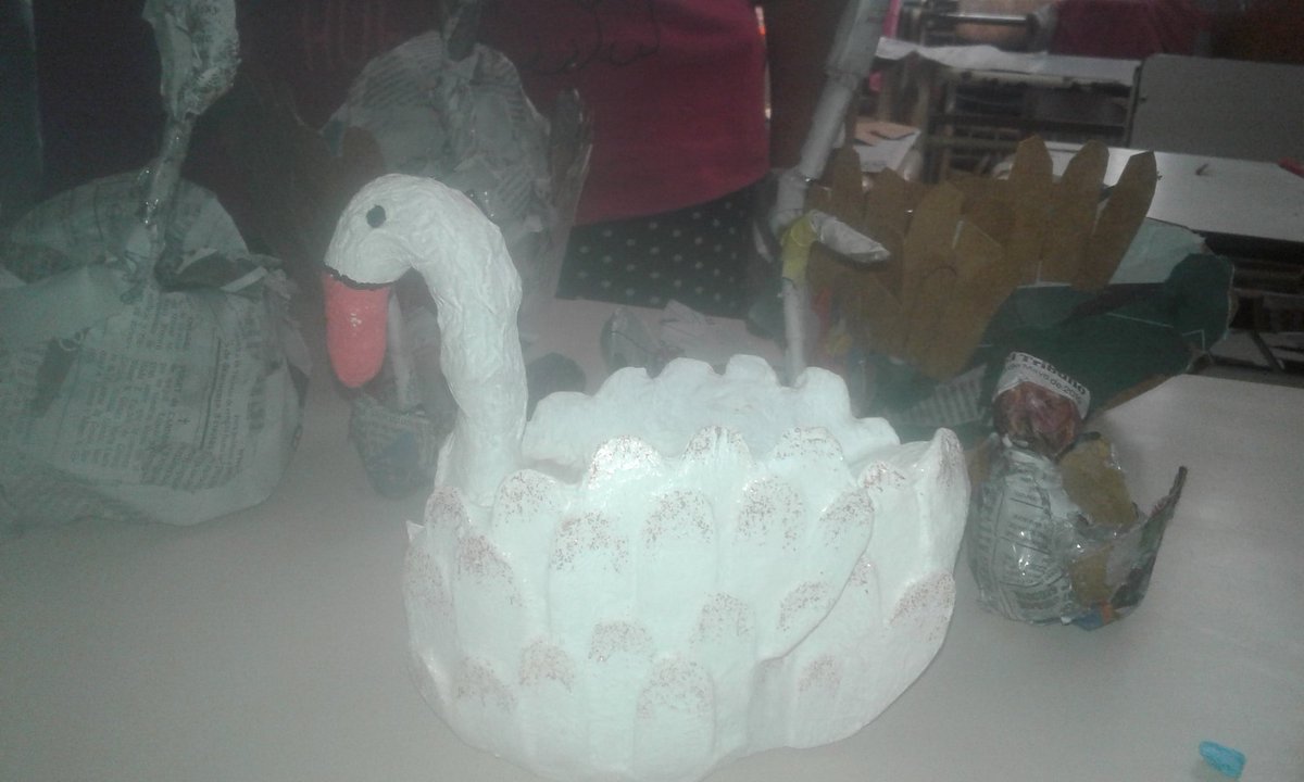ElbaFlo62612680's tweet photo. Escuela Abierta Dr José Vicente Sola confesiones de escarapela y cisne @UrtubeyJM @aniberruezo @artydance23 @patriciapinasco @FerSiarezEa @Conicook161 @rubem_dario29 @PFMatias88 https://t.co/KQ4h8IN4NO