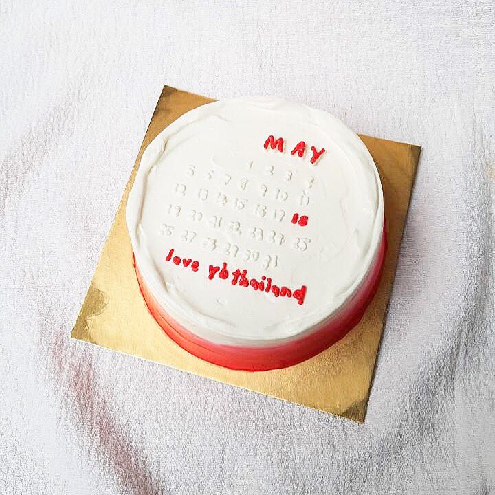 papar_papiyong's tweet photo. HBD ❤🎂☀️🎁🎉
@Realtaeyang
#TheOneAndOnly
#alwaysmissingyou
#190518
#518
#may18
#happybirthdaytoYOU
#happyYBday
#찬란하게_빛나는_태양_생일축하해
#HappySunshineTaeyangDay
#Taeyang https://t.co/z3fNYRKkAN