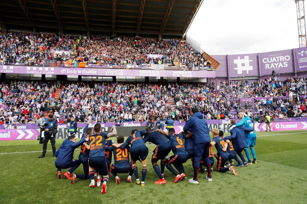 DaniParejo's tweet photo. Objetivo cumplido, somos equipo de Champions. El club supo tener paciencia, nosotros supimos confiar... el trabajo paga. Ahora a preparar y disfrutar la final!! AMUNT Y GRACIAS!! https://t.co/58B7IP2A5G