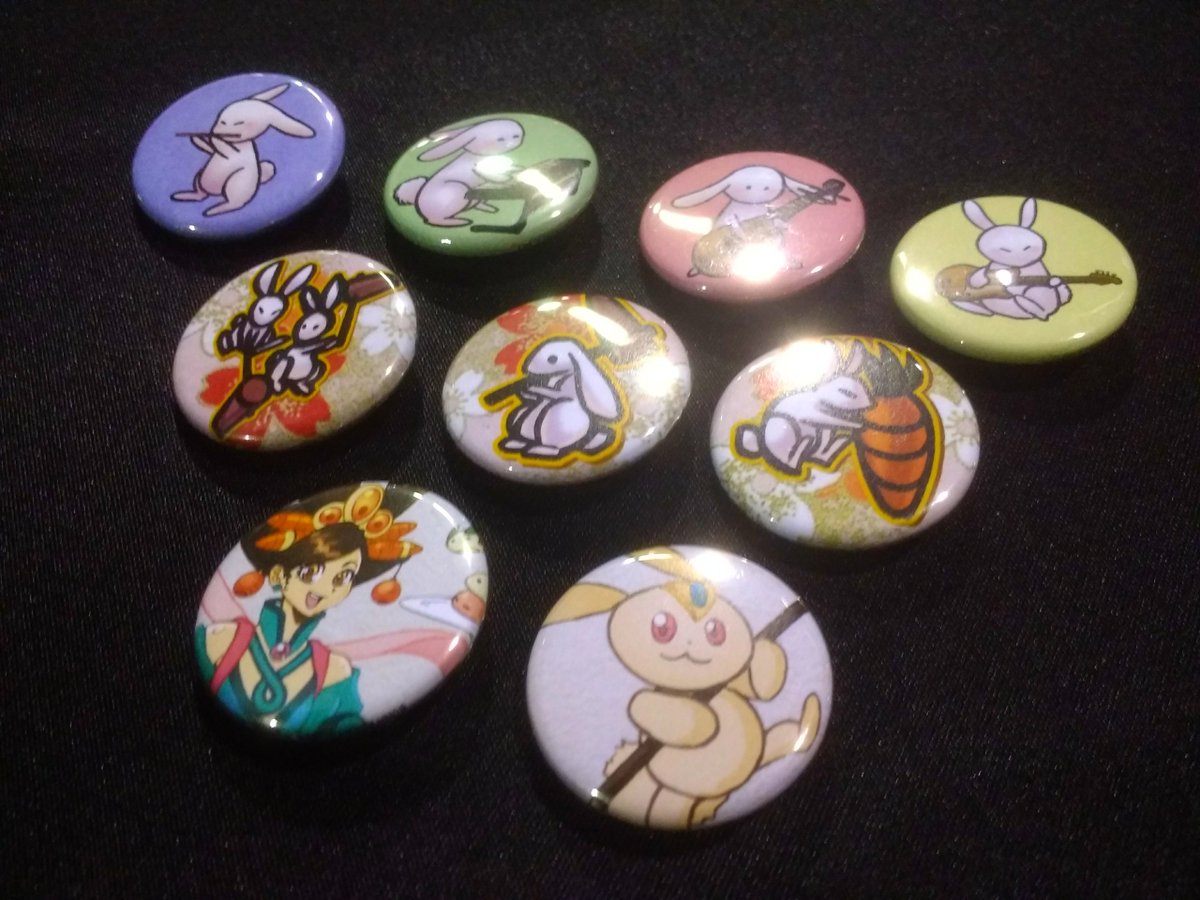 StudioTapioca's tweet photo. ✨CONTEST ANNOUNCEMENT✨
We'll be holding a Bunny Beats competition today at #ACen2019 from 1-6 PM! Please drop by our booth in Hall F, and the top scores will earn these cute button sets! 🐇 https://t.co/FSQK1VRDgo