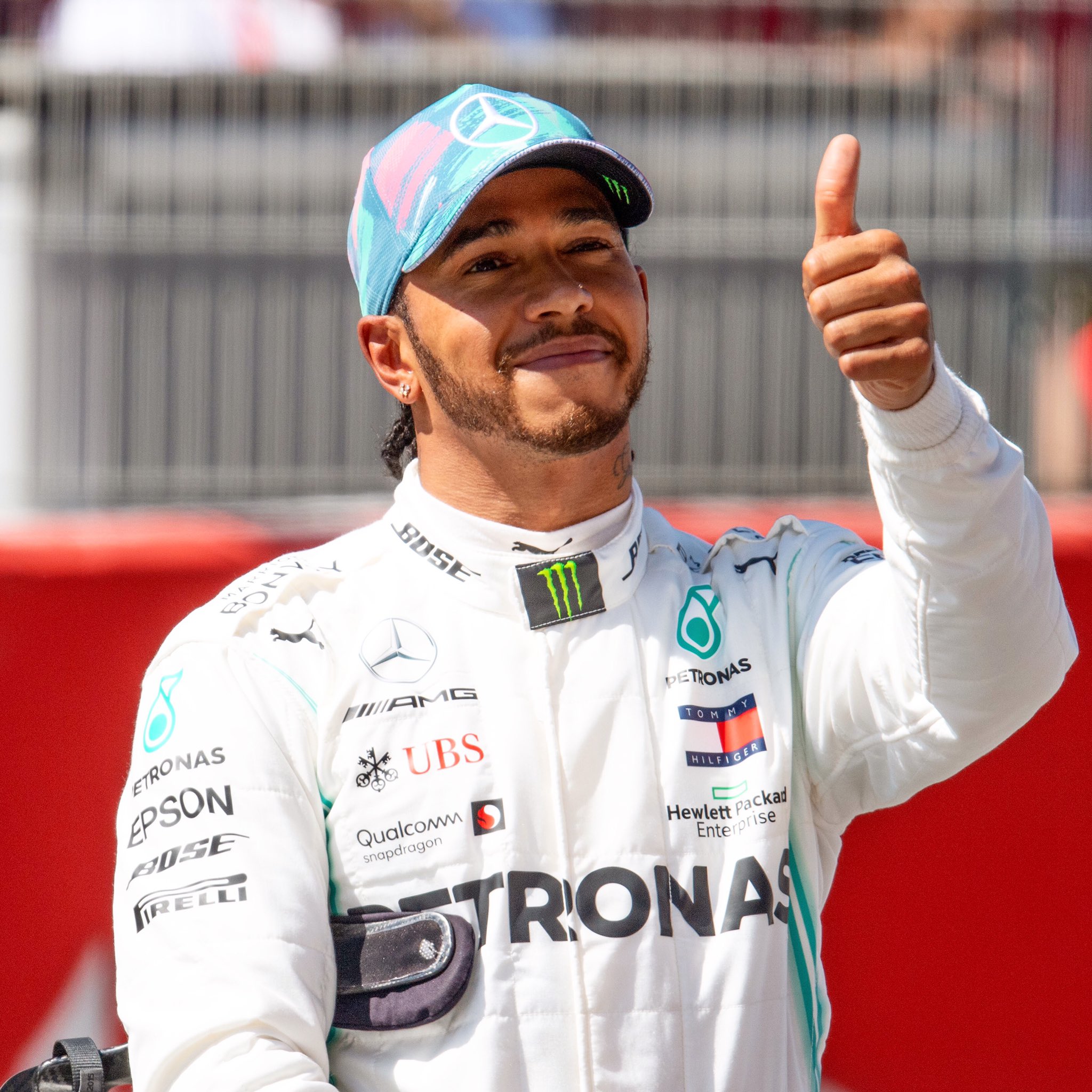 Hamilton en la parrilla del GP de España.