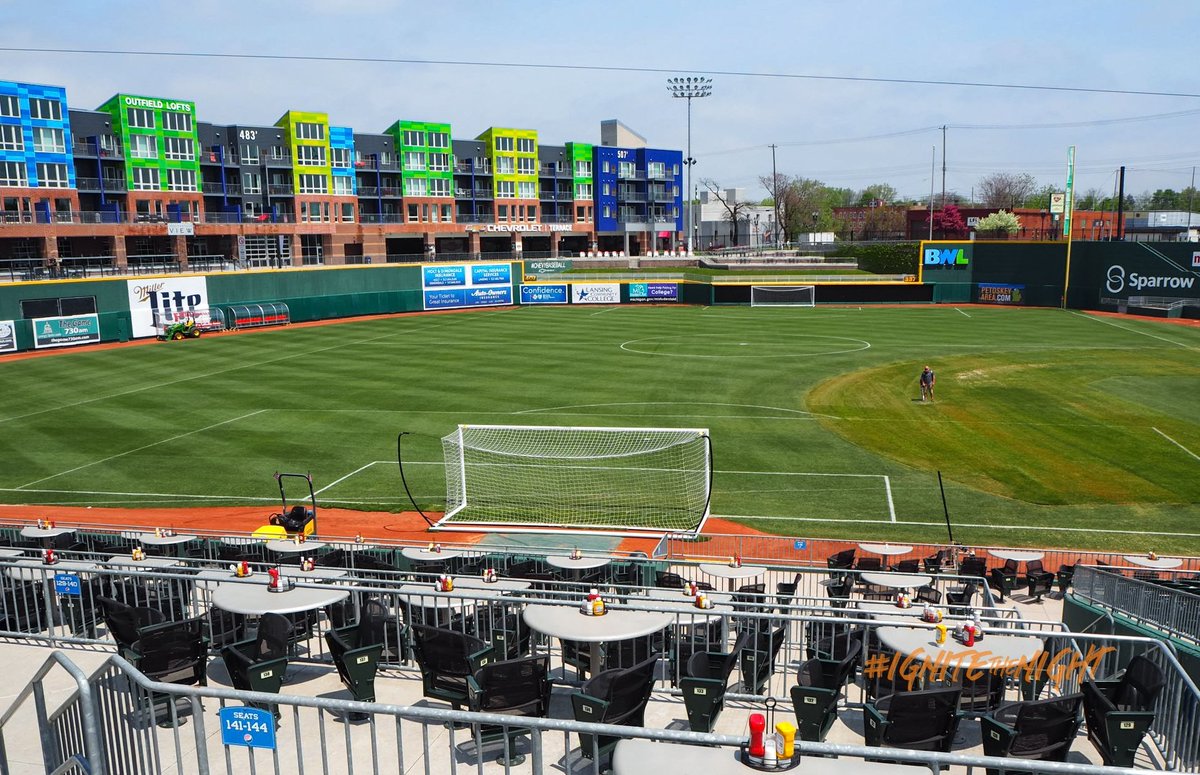 lansingignite's tweet photo. Perfect weather for match day. 😎
🎟: https://t.co/k8hhUJ5vVp
#LIFC | #IgniteTheNight https://t.co/dVe5ftFCQv