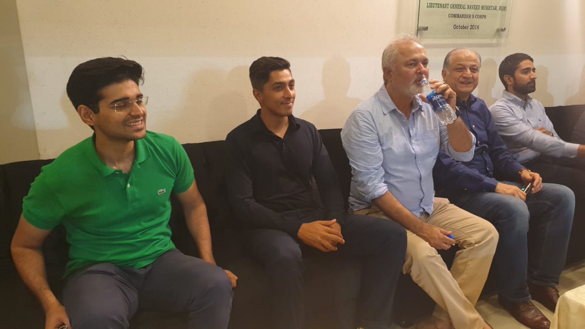 MKhanAcademy's tweet photo. Owners @MultanSultans @aliktareen, @MalikAsser and owner @TeamQuetta @nadeem_omar57 sitting alongside Nadeem Khan to appreciate & support the 7th Corporate T20 Cup 2019.
Digital Media Partner: @SF360Digital
#OAvSSGC #KhanKaMaidaan #CorporateT20Cup https://t.co/O6qtRTeGCn