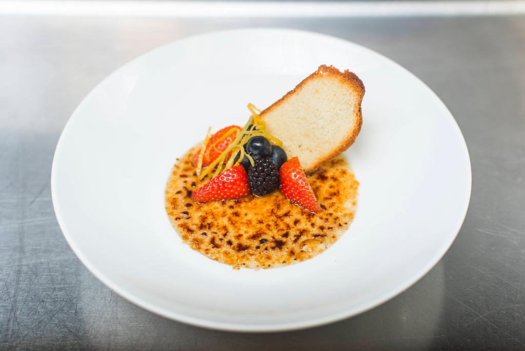 Counting down the days until we get to crack the top of the Creme Brulee.
Make a reservation: goo.gl/Ur2mtP