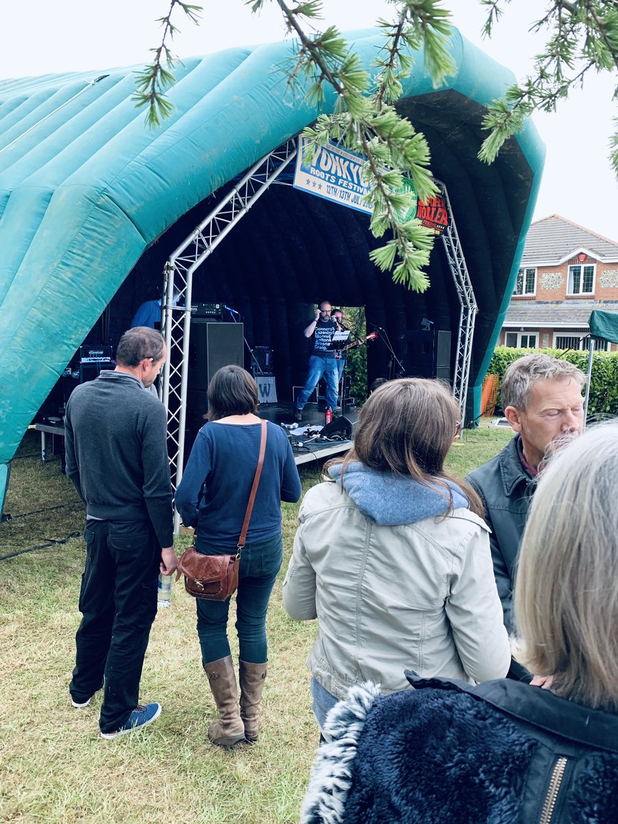 SimonGranell's tweet photo. Enjoying #Echohead #sturminster #marshall https://t.co/JzBFL4JJip