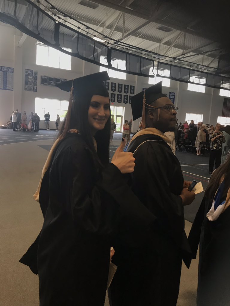 DbqVolleyball's tweet photo. UDVB representing! #2019UDGrad https://t.co/wFH6HiveIx
